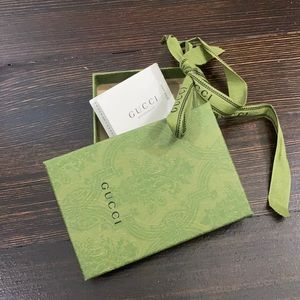 Gucci wallet box